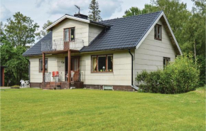 2 Bedroom Stunning Home In Torup, Tjörnarp